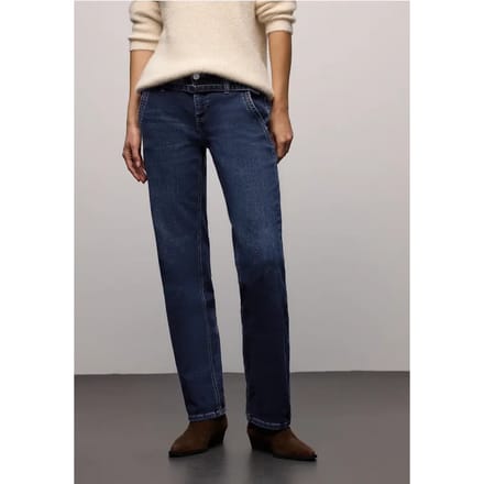 Straight Legs jeans