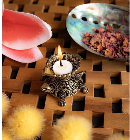 Ghee Lamp Schildpad Messing