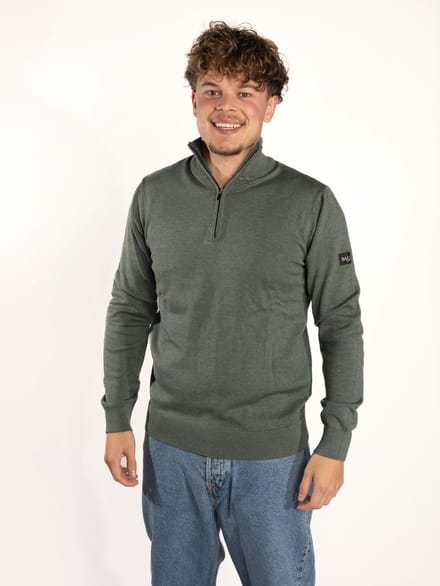 5211 Half zip