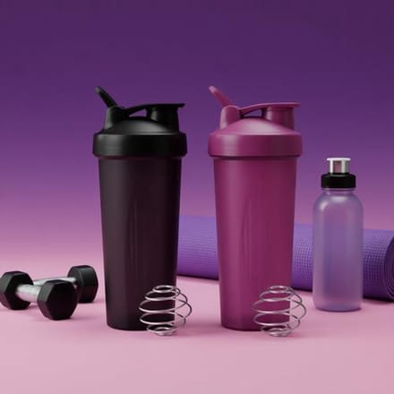 Proteïneshaker 2 stuks 600 ml lekvrij met mixbal - Zwart en Paars