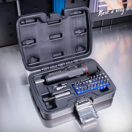 Smoos® Momentschroevendraaier 1 - 8 Nm met 30-delig bitset en opbergkoffer