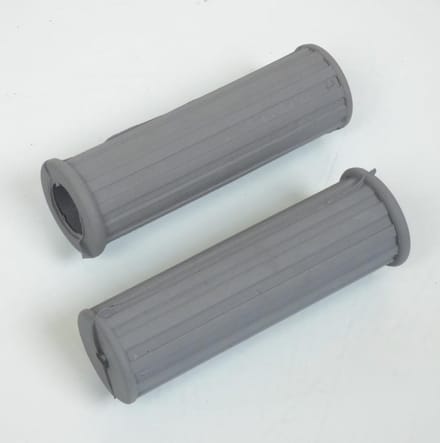 Paire de poignée grise type CLB Ø22/24mm 110mm pour mobylette Peugeot 103 Neuf