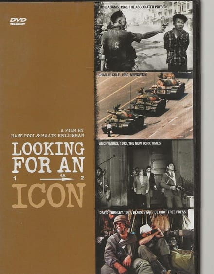 LOOKING FOR AN ICON - WORLD PRESS PHOTO