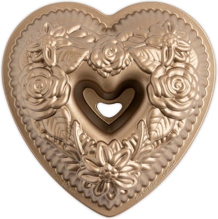 Tulband Bakvorm "Floral heart bundt pan" - Nordic Ware | Spring & Summer Toffee