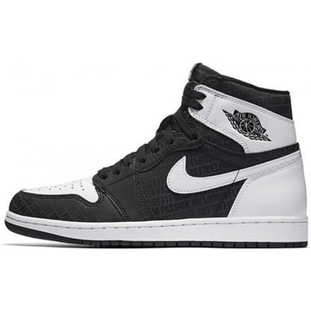 Baskets Homme Air Jordan 1 Retro High OG RE2PECT Noir Blanc 555088-008 44 white