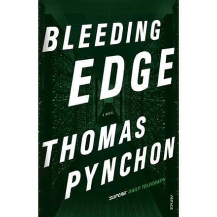 Bleeding Edge door Thomas Pynchon Paperback Boek 9780099590361