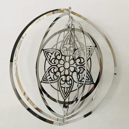 Cosmo Spinner - ca. 8" / 20 cm MANDALA windspinners