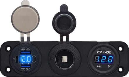 ProRide 12V USB Autolader 3 Poorten - QC3.0 - Voltmeter en 12V/24V Sigarettenplug - Drievoudig inbouw