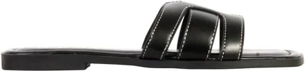 Sandalen om aan te trekken
