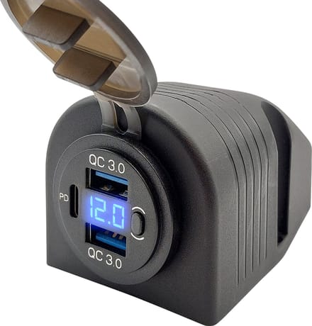ProRide 12V USB Stopcontact 3 Poorten Opbouw met Schakelaar/Voltmeter - QC3.0 - USB Autolader, Boot en Camper - Complete set - Blauw