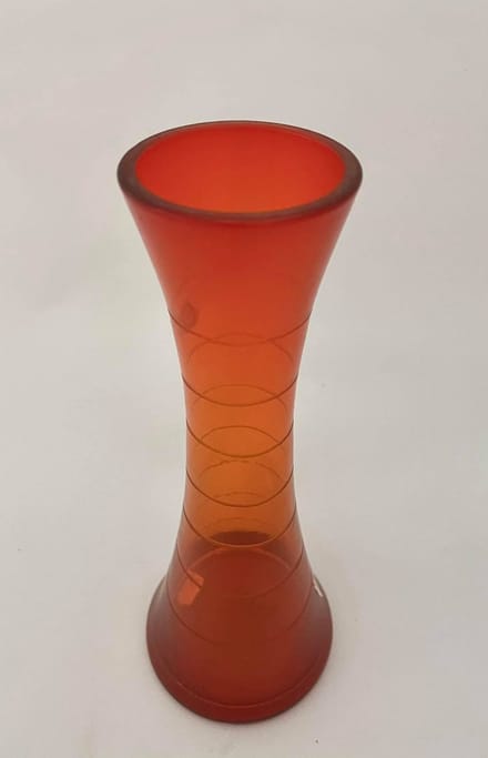 J-Line Vaas gestreept oranje 25cm