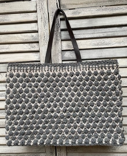 HAAKPAKKET TAS 'STOER MET JUTE'.