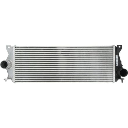 Intercooler NISSENS 96225