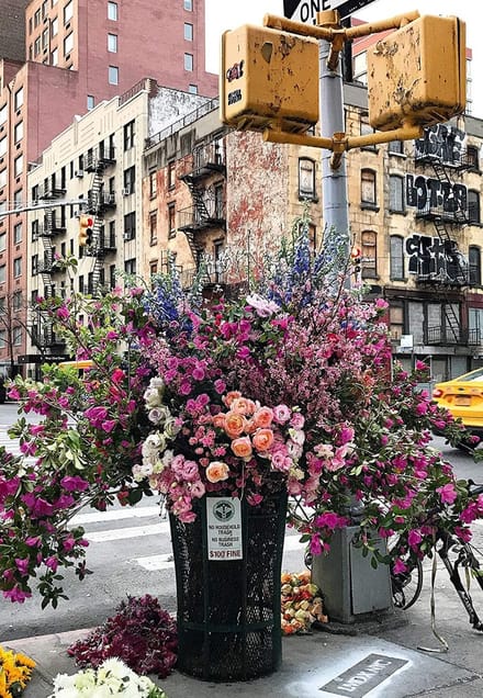 Ravensburger puzzel Relax - Flowers in New York - 300 stukjes.