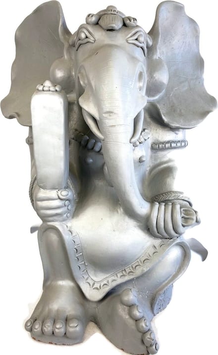 Zilveren olifant / Zittende olifant / Balinese olifant /