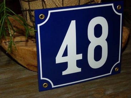 Emaille huisnummer 18x15 blauw/wit nr. 48