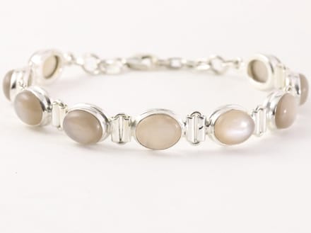 Zware zilveren armband met grijze maansteen