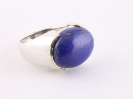 Zilveren ring met lapis lazuli - maat 19.5