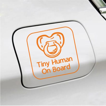 Bumpersticker - Tiny Human On Board - 14 X 14 - Oranje