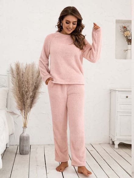 Huispak dames Teddy. Maat M. Van roze Teddystof. Heel cozy, warm en comfortabel.