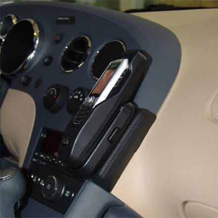 Houder - Pontiac Solstice 2006-2010 Kleur: Zwart