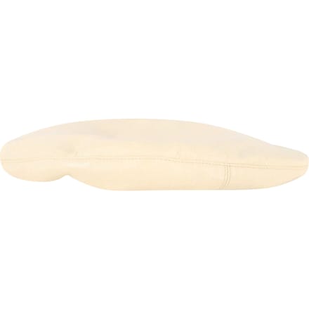 Nanushka Tarone Baret in Crème Vegan Leer