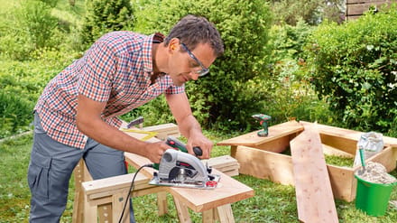 Bosch PKS 40 Cirkelzaag - op snoer - Met geleiderrail