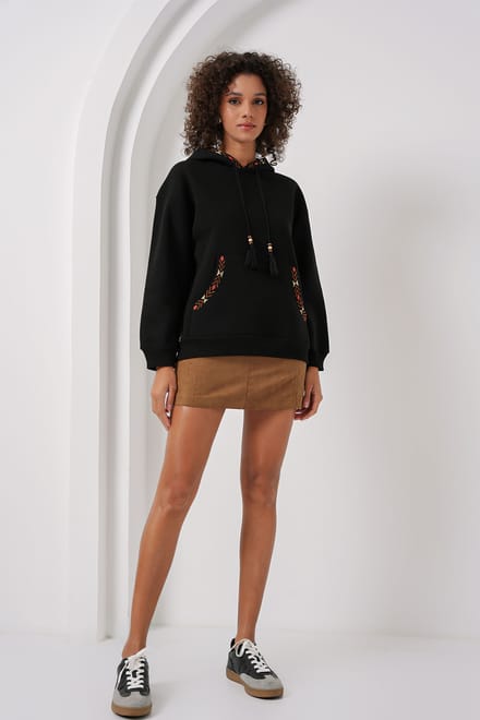 Hoesgewijze Oversized Sweater met Pompom