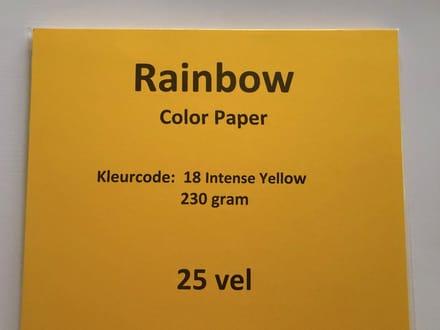 Rainbow Kl-18 230 gram(!) intens geel 25 vel papier