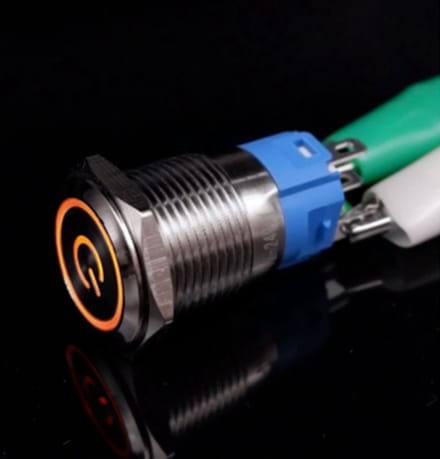 12V/24V Metalen Power LED druk schakelaar 16mm angel eye Self-locking met Kabel