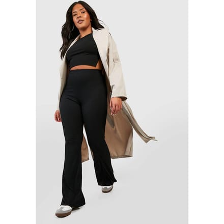 Dames Boohoo Basics Plus Geribbelde Hoge Taille Flare Broek | Zwart | Maat: 46