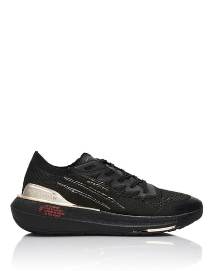 Lo-Top Sneakers