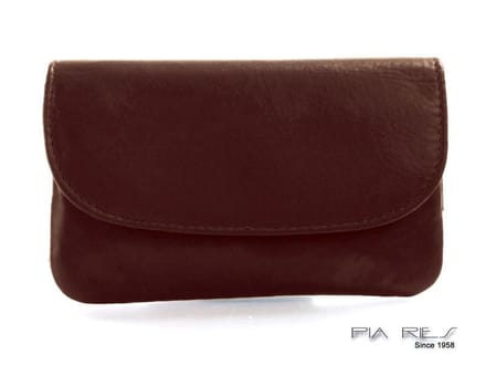 Pia Ries Antique 459-1. Zwarte compacte portemonnee van kalfsleder