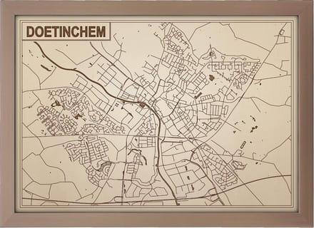 Decoratief Beeld - Houten Van Doetinchem - Hout - Bekroned - Bruin - 21 X 30 Cm