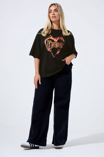 Limited Collection Zwart 'Love' Vuur Hart Tshirt Size 48