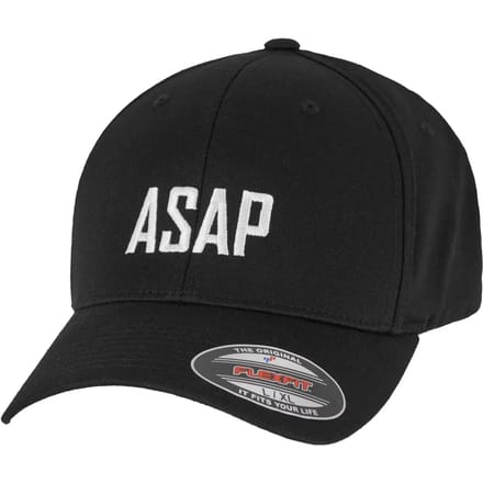 Mister Tee - Soon As Possible Wooly Combed Cap Flexfit pet - S/M - Zwart
