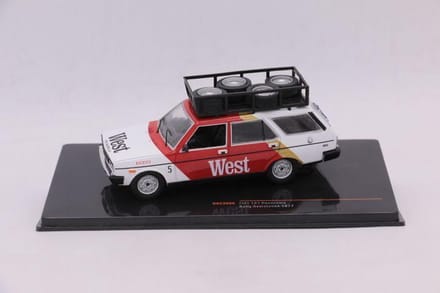 Fiat 131 Panorama Rally Assistance Ixo Modelauto 1:43 Tre Gazzelle Racing Team RAC306X