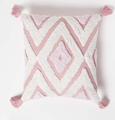 Homescapes Roze getuft kussen 45 x 45 cm - Boho kussen met kwastjes, geometrisch