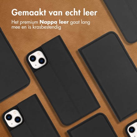 Accezz Hoesje - Geschikt voor Apple iPhone 14 Plus - Premium Leather Slim Bookcase - Zwart