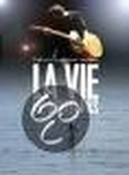 La Vie Ne Suffit Pas