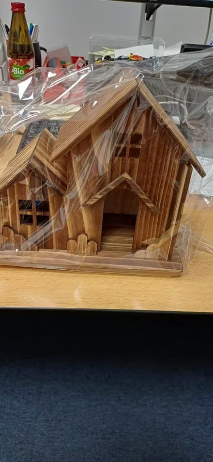 Houten Vogelhuisje - Veilig Vogelnest met Comfortabele Rustplaats