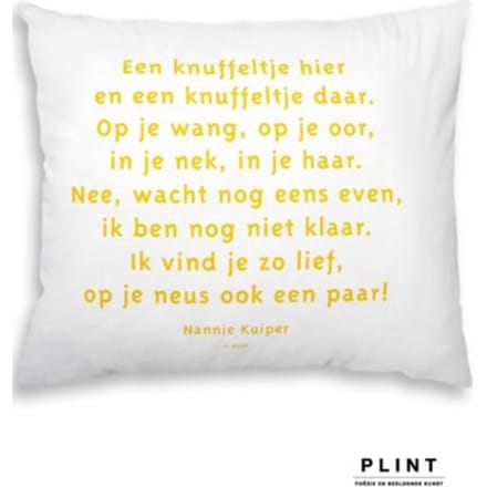 Nannie Kuiper Gedicht. Een Knuffeltje Hier - Poezie Om Te Kussen - Nannie Kuiper