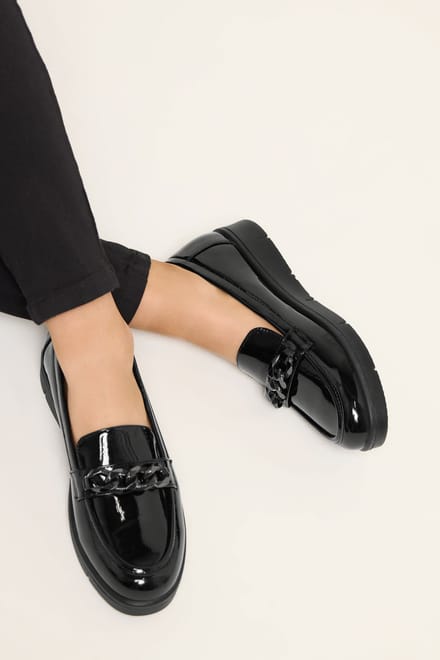 Yours Zwarte Instappers Met Kettingdetail En Brede Epasvorm Size 37EEE