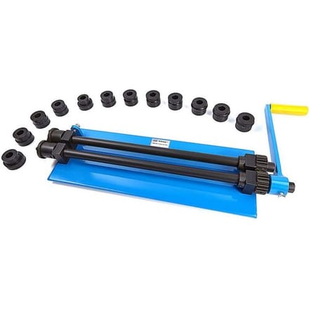RM 12 Voor en Felsmachine Capaciteit: 1,2 mm