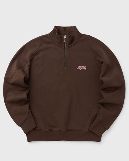 EMBLEM HALF ZIP SWEATER