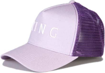 KING Apparel Leyton Curved Trucker cap - Lilac