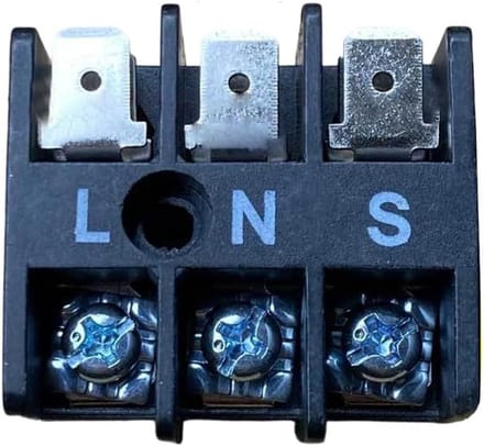 IGBT Diodes Brugmodule - Halfgeleider Component - Airco Reparatie - Energiebeheer - 4 x 4 x 2 cm - Zwart