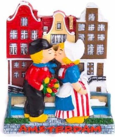 Magneet 2D Gracht Met Kussend Paar Amsterdam - Souvenir