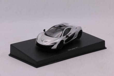 AUTOart McLaren P1 Modelcar - 1:43 Diecast schaalmodel in Ice Silver