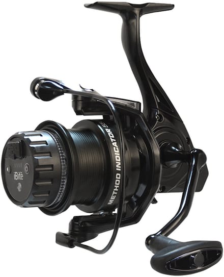 Werpmolen - met ingebouwde beetmelder - Carp Expert - 5500 - 8x gelagerd
